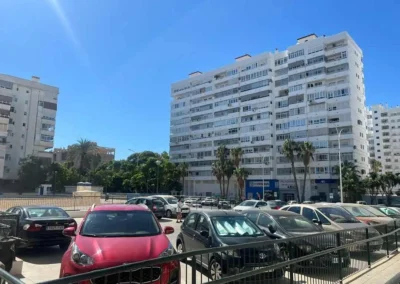 Fachada apartamento alquiler corta temporada Málaga