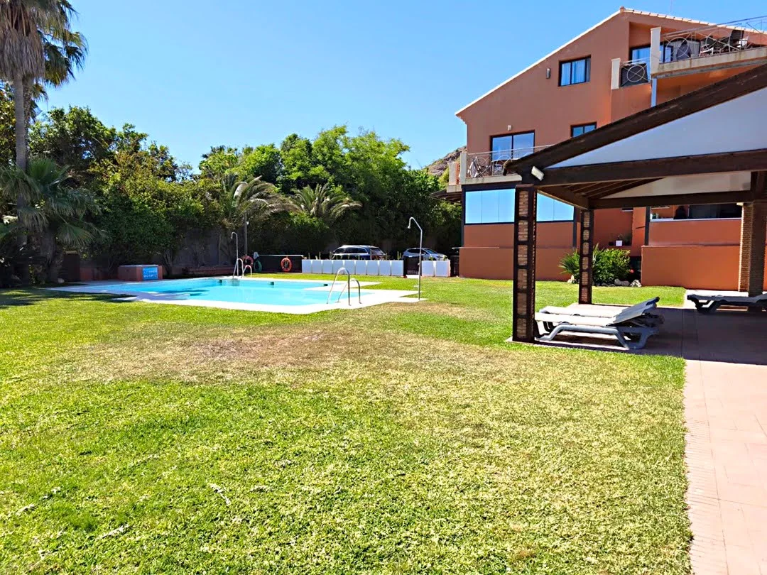 Entorno residencial tranquilo en la costa de Vélez-Málaga